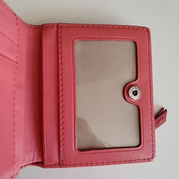 Coach wallet with coin compartment (pink print) - Picture 5 of 13